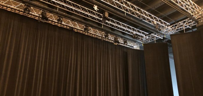 Nové technológie v divadelnej sále konzervatória D. Kardoša v Prešove